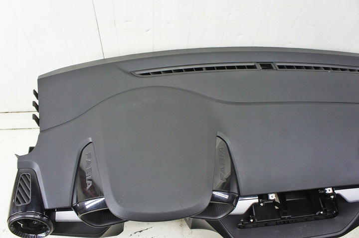 фото №7, Nr001 skoda fabia iv ^ панель капот pulpit консоль