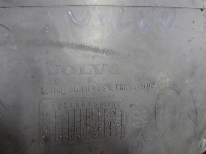 фото №6, Volvo v40 подкрылок правые перед