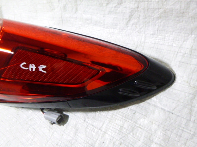 фото №3, Toyota c-hr chr лампа праві зад