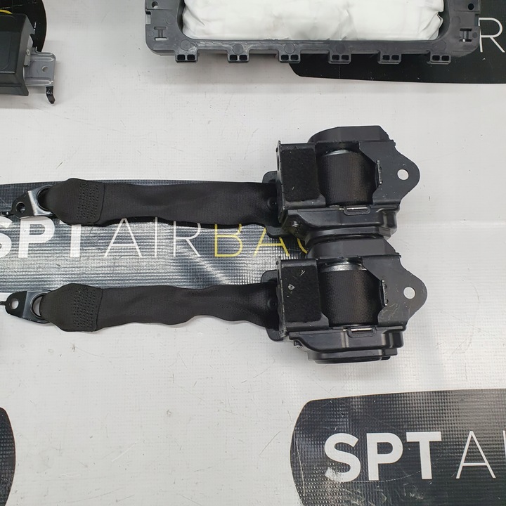 фото №13, Bmw 7 g11 g12 панель консоль капот pulpit подушки подушка безпеки ремені stare повернення