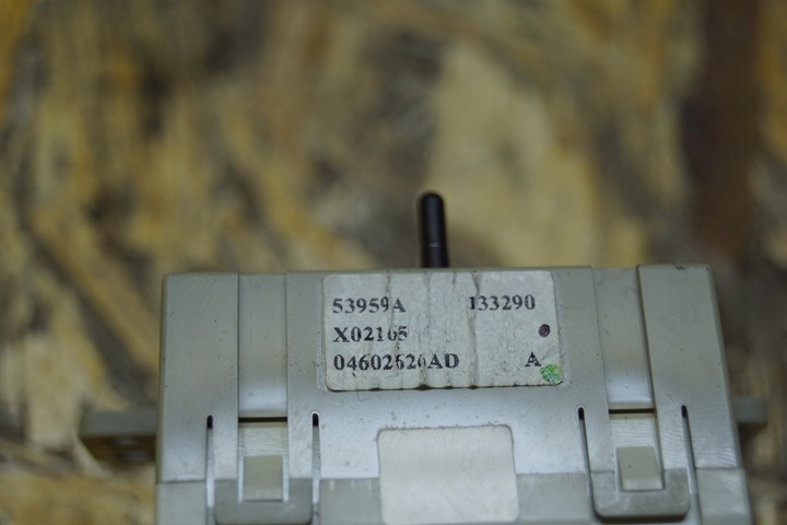 фото №6, Часы chrysler voyager 04602626ad