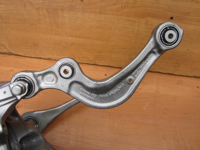 фото №14, Audi a6 a7 q5 80a поворотна опора праві зад 80a505460b 4m0505362g 4m0505425f