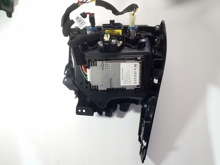 фото №7, Зарядное устройство индукционная kia sportage iv 15- оригинальный номер