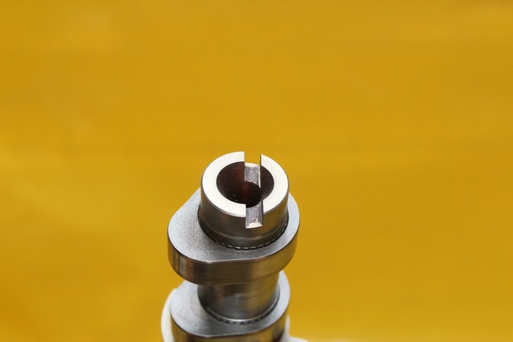 фото №9, Вал правый выхлоп s6 c6 5.2fsi bxa 07l109102s