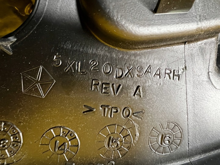 фото №5, Рамка дверь перед правая jeep grand cherokee wk2