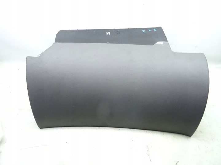 фото №1, Audi a8 d2 99-02 бардачок пассажира 4d1857095ll