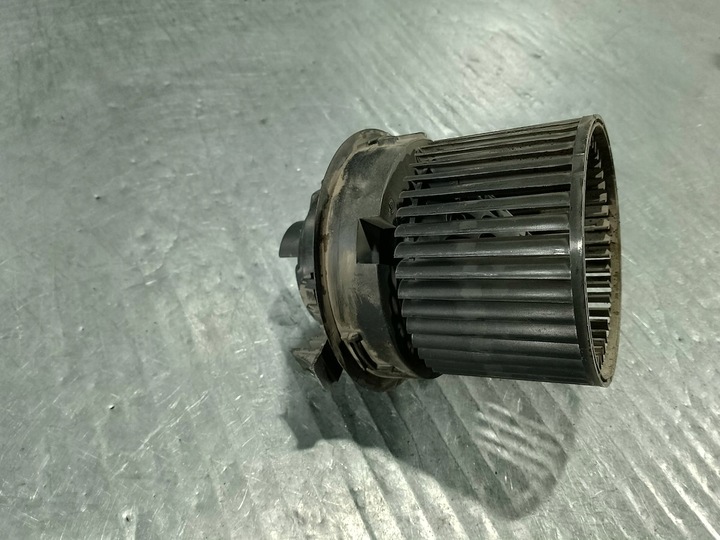 фото №2, Вентилятор воздуховод, воздуходувка renault clio iv t1029527h 1.5 dci