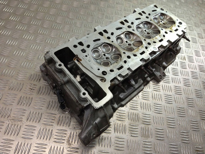 фото №10, Bmw 7 f01 f02 f03 f04 2008 перед головка двигателя