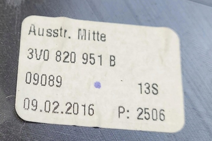 фото №7, Впуск повітря консолі skoda superb iii 3v3 3v0820951b 1.4l 2016