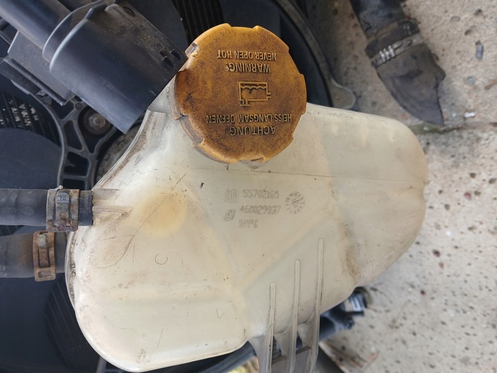 фото №9, Радіаторів води кондиціонера інтеркулер вентилятор corsa d meriva 1.3 cdti