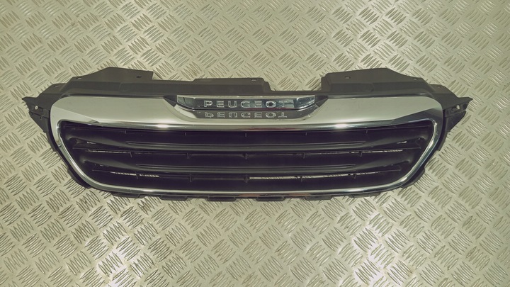 фото №1, Решётка хром peugeot 108 14-22 53114-0h020 оригинал сцепление