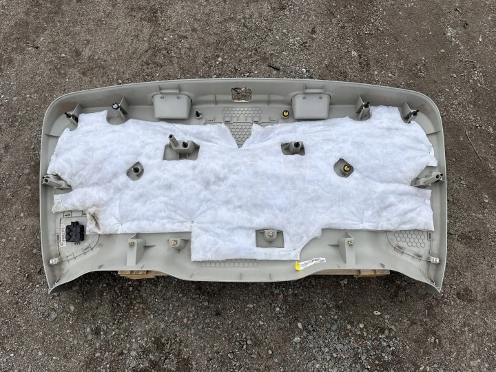 фото №9, Обшивка защита крышки багажника карта рамка chrysler pacifica 2017 - 2021