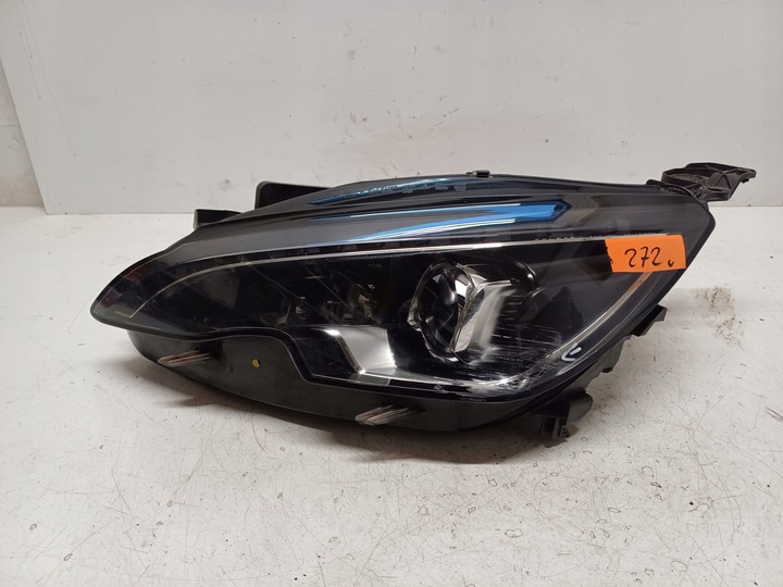 фото №1, Peugeot 308 2 ii рестайлинг 17- лампа левая перед полный led 9677832480