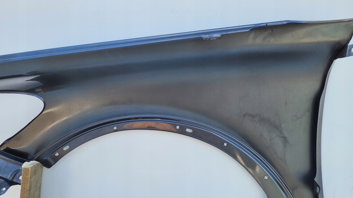 фото №8, Volvo c30 рестайлінг 10+ крило перед переднє праві оригінальний номер