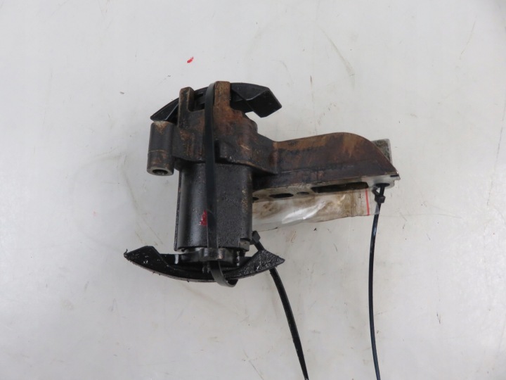 фото №7, Натяжитель цепи vw passat b5 1.8 t 058109217