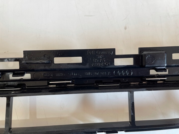 фото №10, Audi a5 b9 8w6 s-line решітка бампера середня 8w6807683a