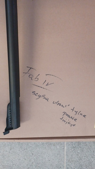 фото №3, Стекло дверь правая зад fabia iv 23r hb