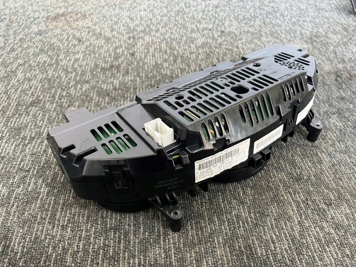 фото №13, Mercedes c клас w204 2.2 cdi спідометр  прилади оригінал європа