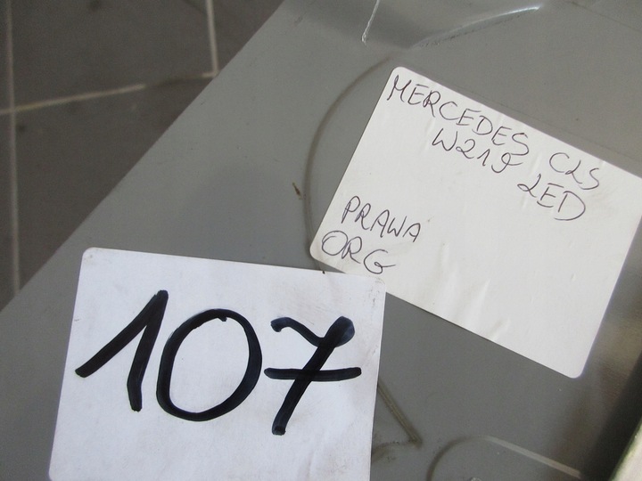 фото №10, Лампа зад задня права mercedes w219 c219 cls led