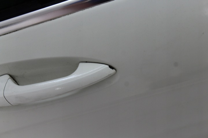 фото №6, Двері праві зад mercedes w204 sedan 07-11r 690u