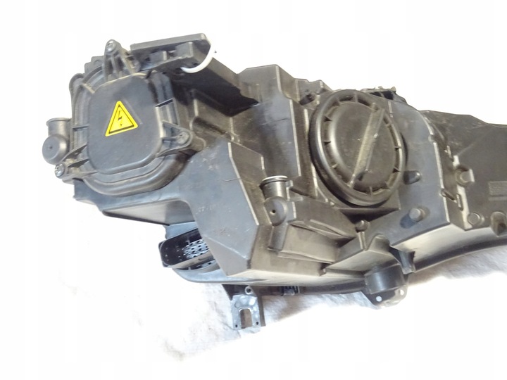 фото №14, Лампа перед передня ліва audi a4 b9 8w0 ксенон led 8w0941043 європа