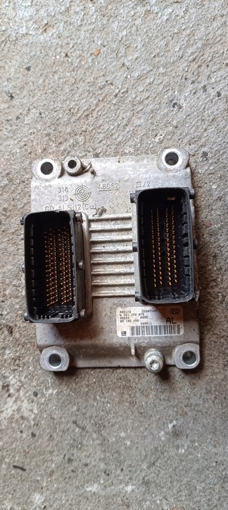 фото №1, Вилучений комп'ютер двигуна opel corsa c 1.2 16v 0261206075 09185450