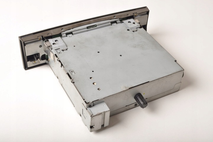 фото №4, Renault vel satis радіо cd cabasse auditorium 8200411126 mp3