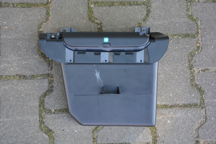 фото №6, Бардачок аптечка audi tt 8j 8j8868676