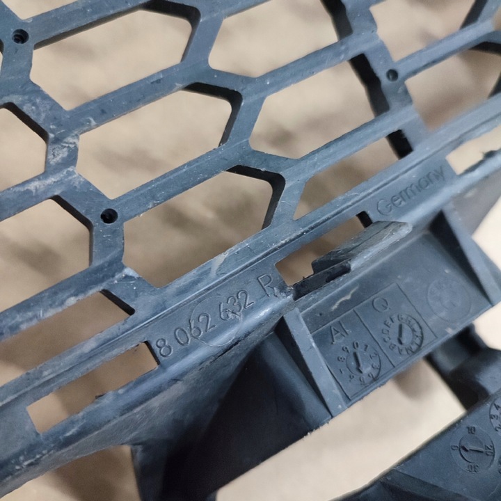 фото №8, Решётка бампера правая bmw f30 f31 рестайлинг м-пакет