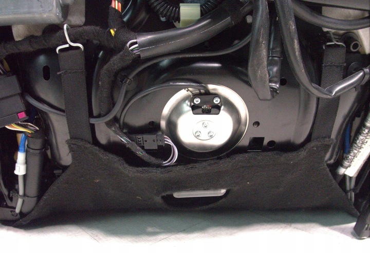 фото №12, Сидіння вентильовані шкіра обшивки audi a8 d4 4h