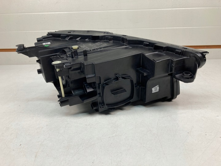 фото №8, Лампа левая передняя audi q4 e-tron полный led 89a