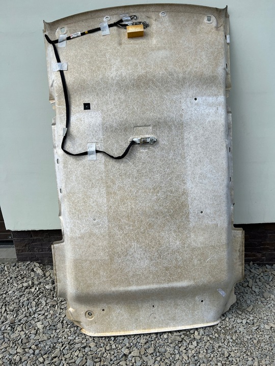 фото №7, Duster i рестайлінг стеля лампочки