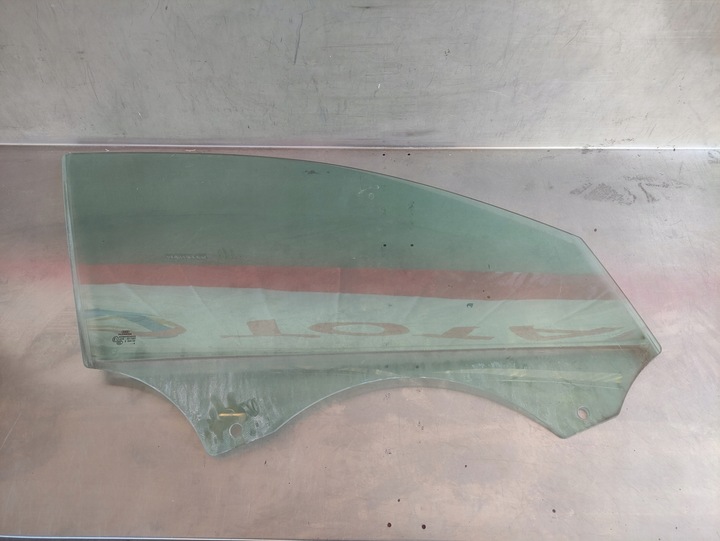 фото №1, Audi a4 b8 скло правий перед двері 2008