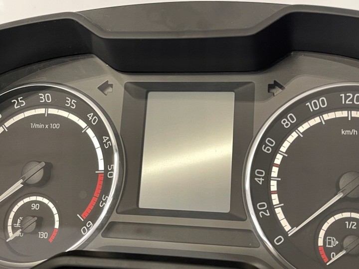 фото №12, Skoda octavia iii vrs панель приладів 5e0920757b європа