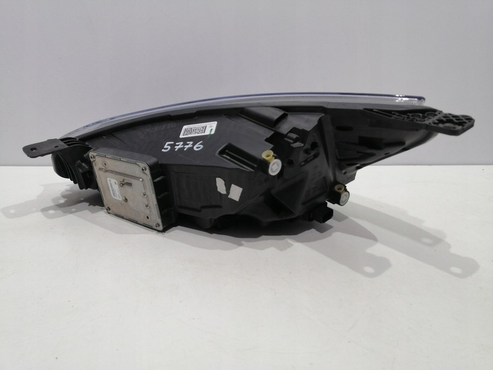 фото №12, Ford focus iv mk4 лампа повний led права przedina