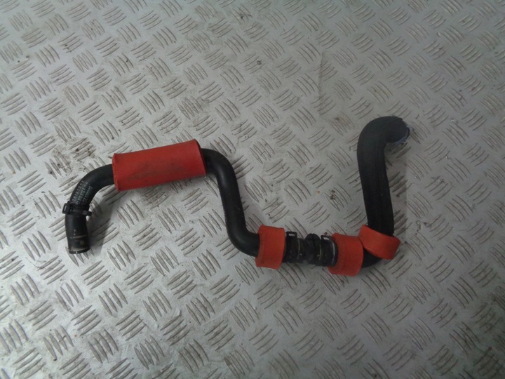 фото №1, Audi a8 d4 4h 3,0tfsi труба шланг шланг радіатор води