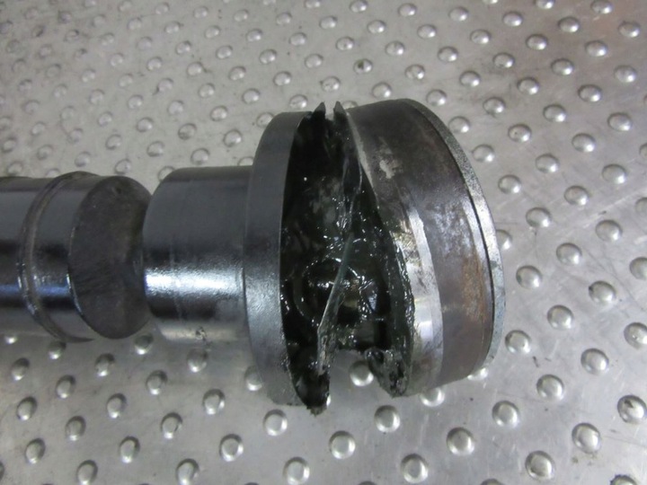 фото №5, Mercedes ml w164 3.0d 2007 wał привідний перед