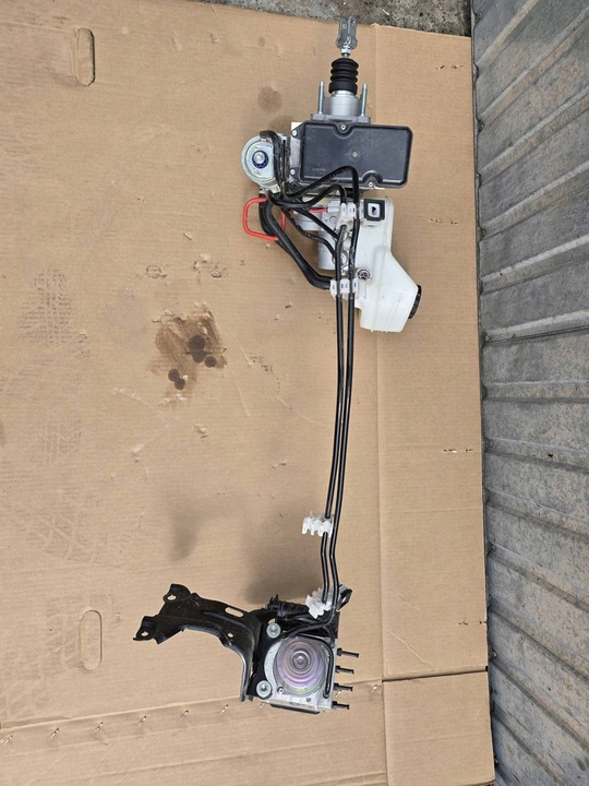 фото №6, Насос усилителя 47210-52070 toyota yaris iii гибрид номер ma2