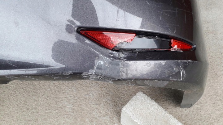 фото №7, Бампер toyota avensis t27 рестайлінг t29 універсал 15- зад