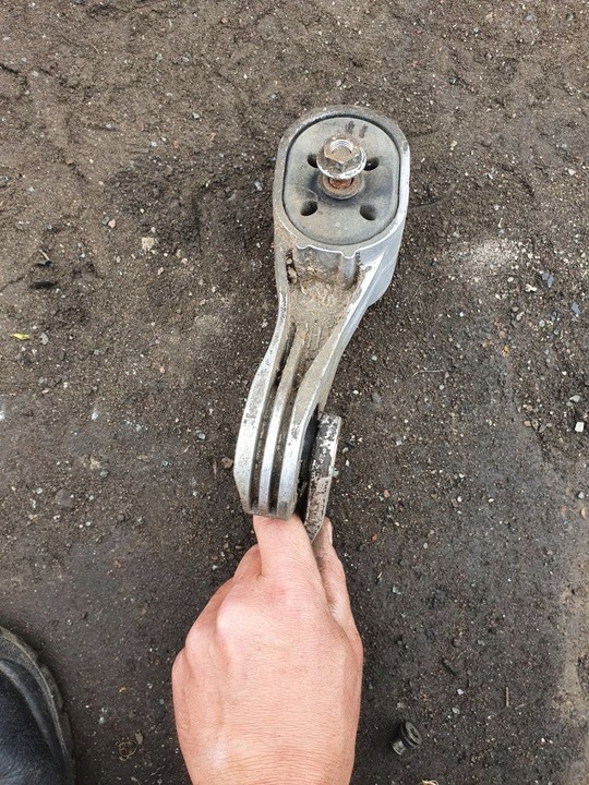 фото №7, Лапи коробки ушко dół vw sharan 2002r 1.9 tdi