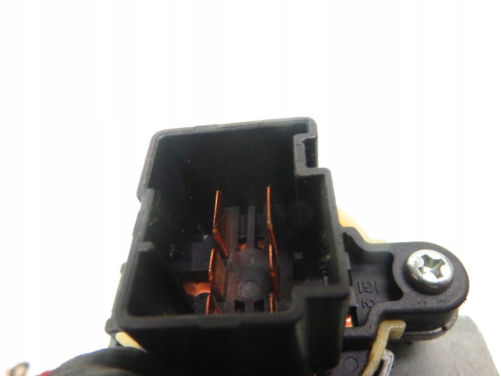 фото №10, Замок зажигания блок управления mazda premacy 1.9 2797000811