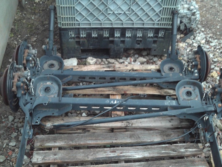 фото №5, Балка подвешивание зад trafic iii vivaro nv300 14-