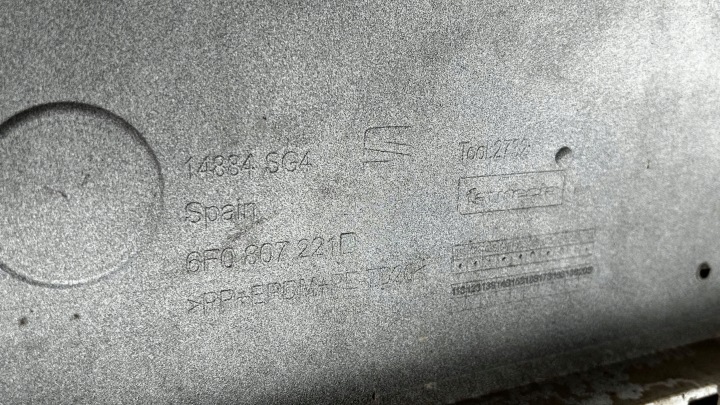 фото №8, Seat ibiza v 6f0 17- бампер перед передний 6f0807221d оригинал