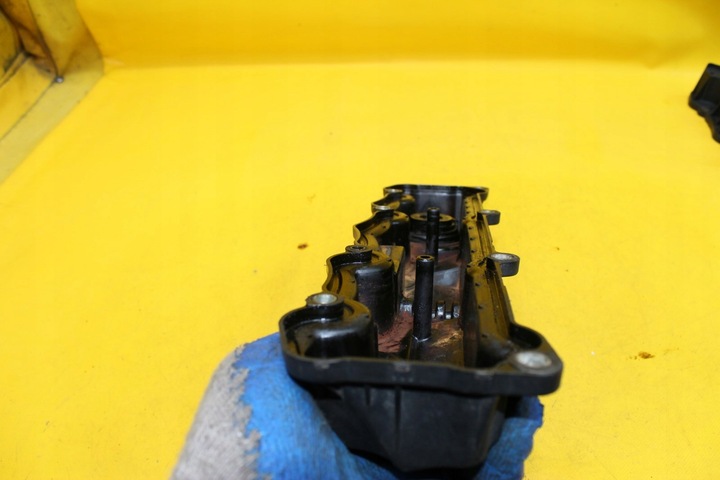 фото №6, Крышка клапанов 9658651780 peugeot 307 1.6 16v