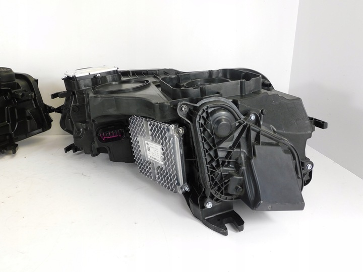 фото №13, Audi a7 s7 c7 4g8 рестайлинг лампа правая левая перед полный led комплектные