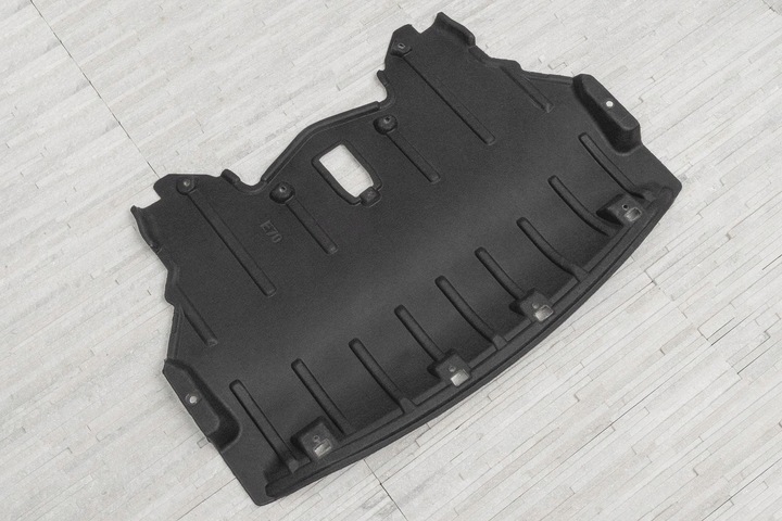 фото №8, Bmw x5 e70 06-10 передний рестайлинг тканевый защита плита pod двигатель 51757158385