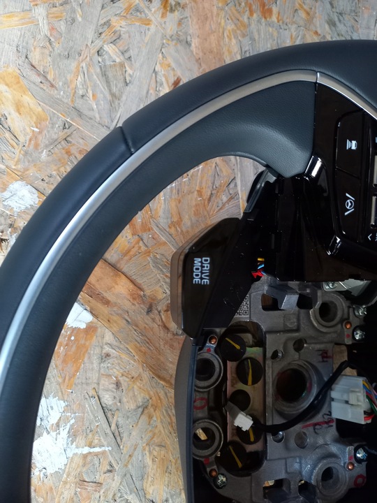 фото №4, Kia niro 2 руль мультифункция кожа состояние идеальный