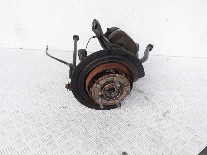 фото №1, Grand cherokee wk2 3.0d поворотный кулак рычаг правые зад