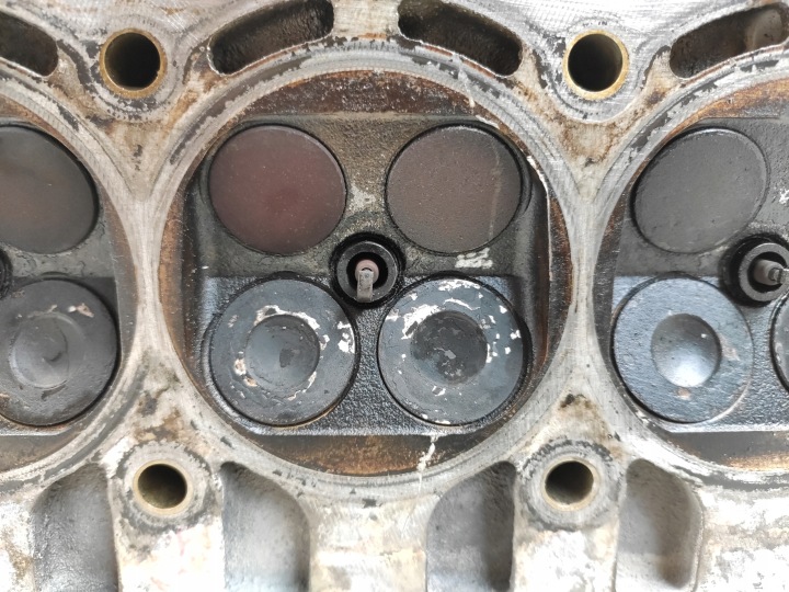 фото №9, Головка цилиндров vw skoda seat 1.2 12v azq bme