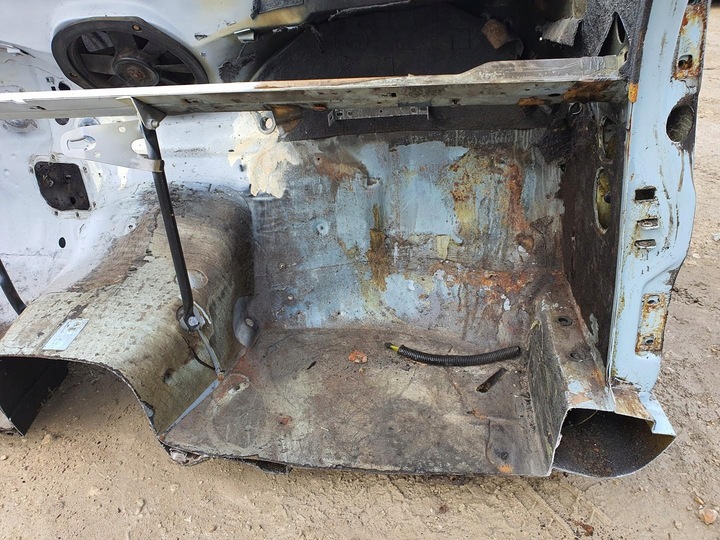 фото №12, Pas переднє лонжерони чверть nos перед mercedes w115 w114